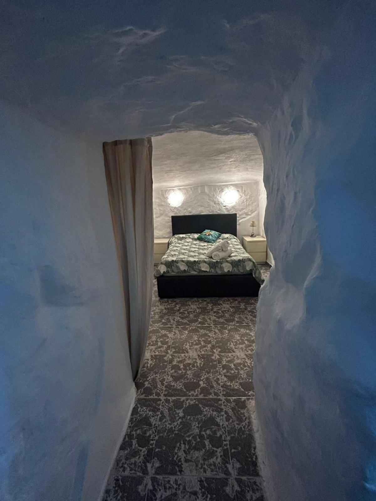 The Crystal Cave Villa Zújar Exterior foto